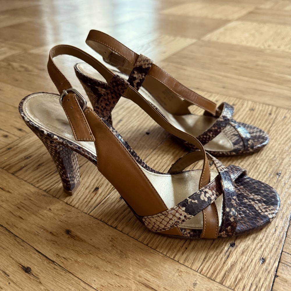 Antonio Melani snake skin genuine leather strap sandals 7 size
